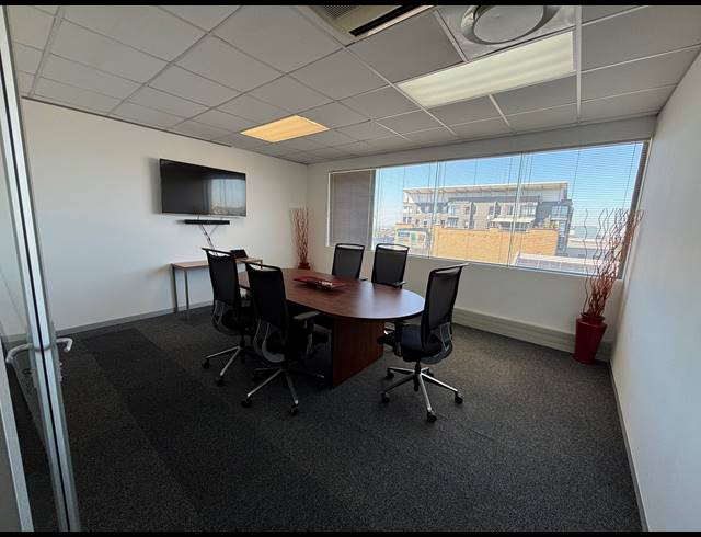 562.40M² OFFICE TO LET IN TYGER VALLEY